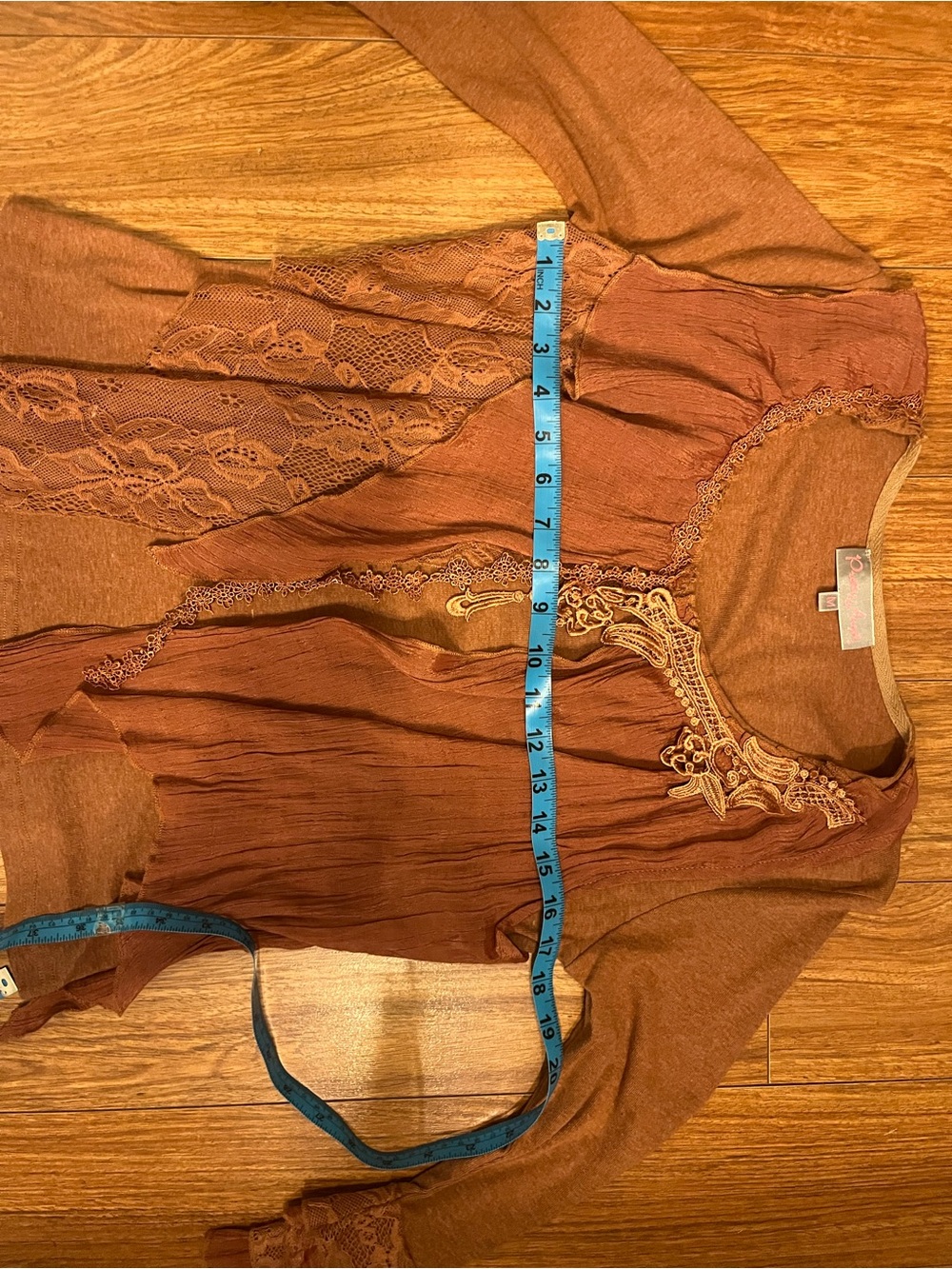 Pretty Angel Rust Brown Boho Lace-Trim Tunic Top. Size medium. - Picture 7 of 8